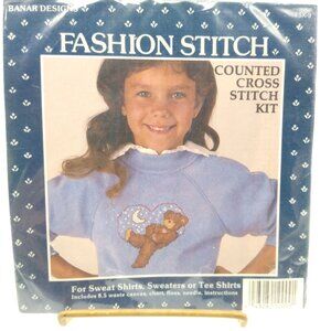 Vintage Counted Cross Stitch Kit, Teddy Bear in Heart Fashion Stitch, Banar
